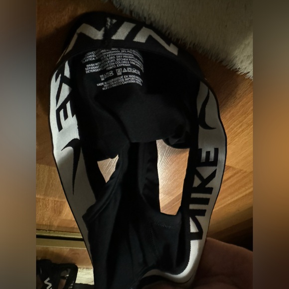 Nike Essential Micro Hip Brief with Dri-Fit “M” - Picture 5 of 10